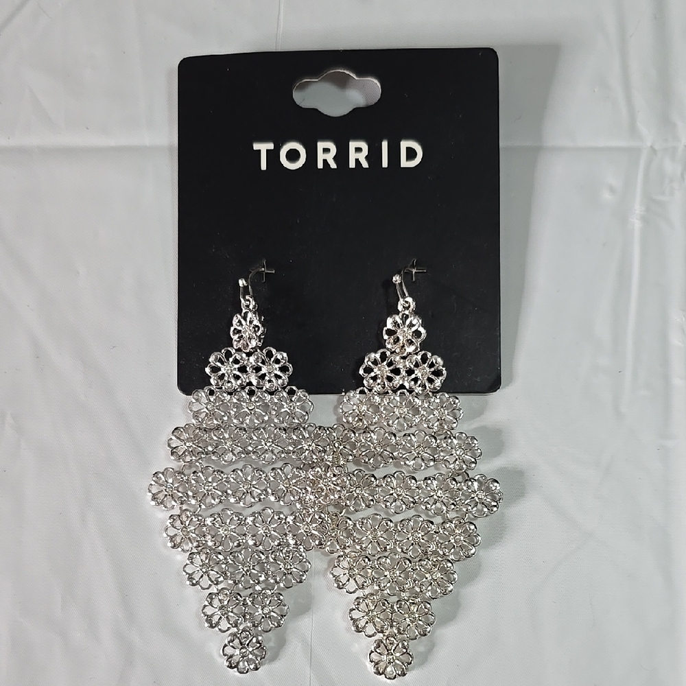 Torrid Silver Floral Drop Earrings